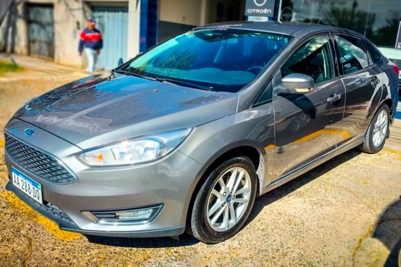 Ford Argentina - Ford Focus Sedán Accesorios